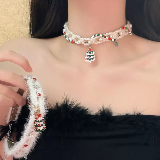 Christmas Knitted Star Plush Collar KA20