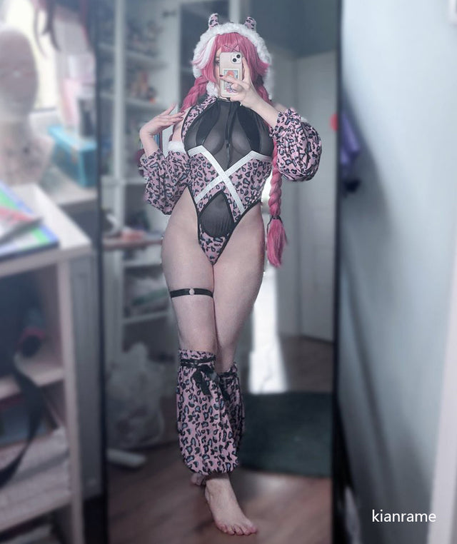 Combinaison de cosplay Léopard des neiges KO149